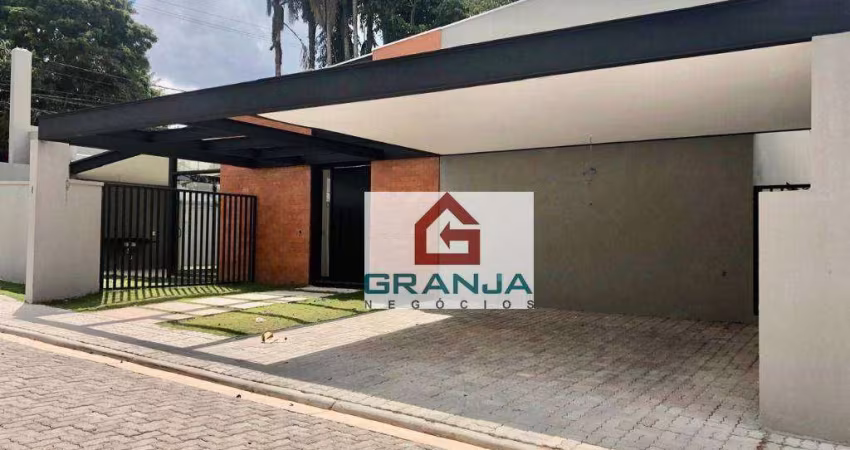 Incrível Imóvel com 3 suítes, piscina, área gourmet! à venda por R$ 2.000.000 - Chácara dos Lagos - Carapicuíba/SP