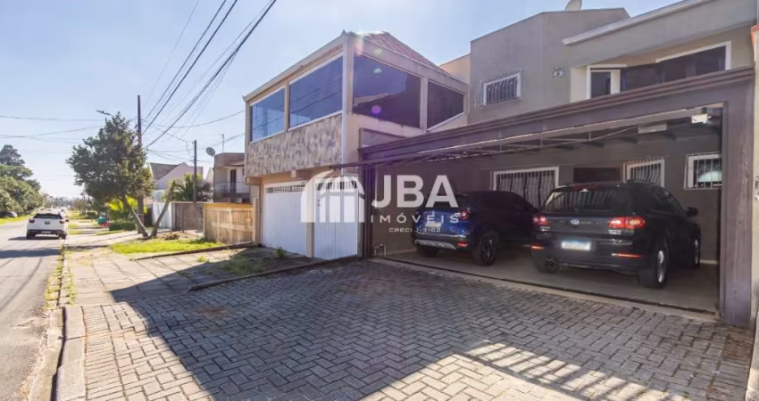 SOBRADO COM 3 QUARTOS FRENTE PRA RUA NO BOQUEIRÃO