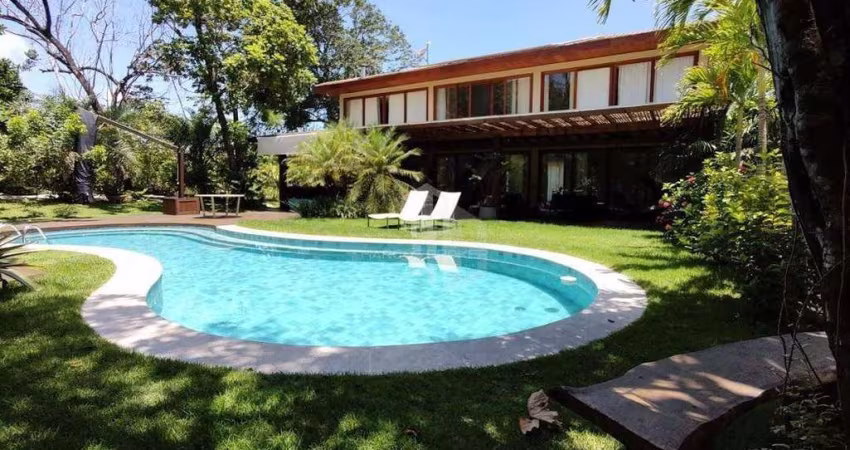 Lindíssima casa no Condomínio Enseada do Castelo a venda com a porteira fechada. Vendemos com porteira fechada. Entrem em contato e agendem visita.