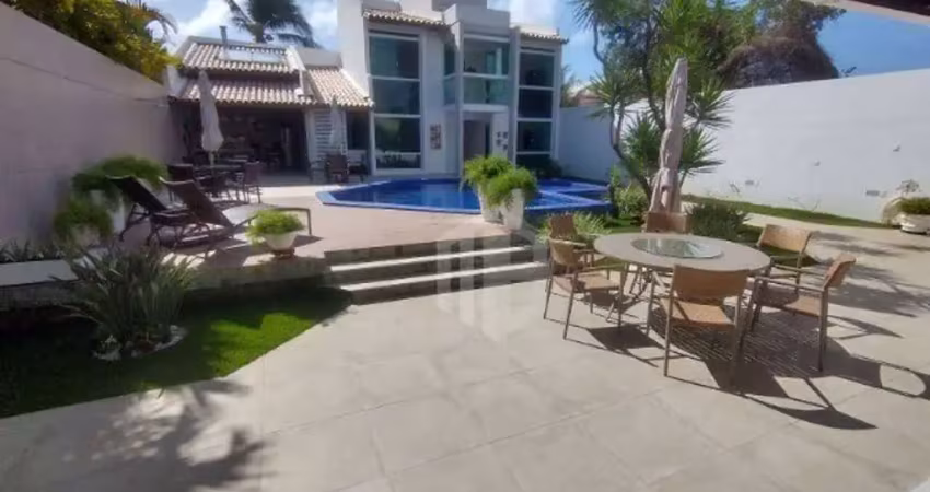 Guarajuba - Litoral Norte da Bahia. Casa a venda em condomínio. Perto da Praia.