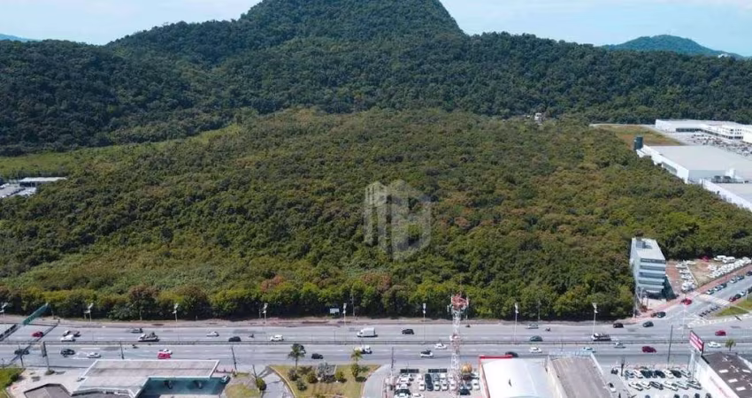 Terreno Único em Praia Grande/SP – 307.000m² | Ao Lado do Litoral Plaza | Frente para Avenida Principal