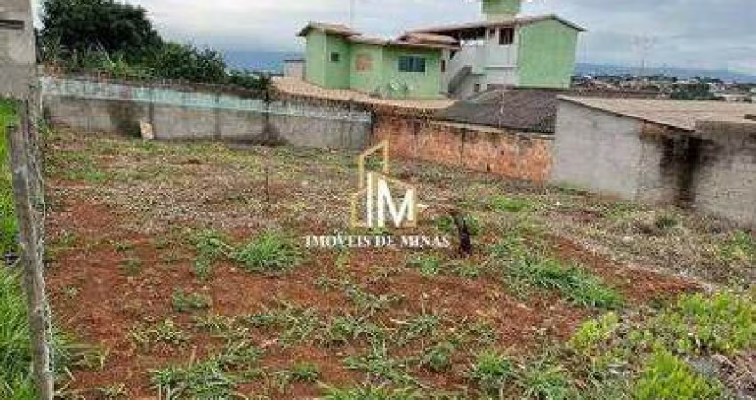 Terreno á venda de 360m², com topografia plana em Igarapé MG!
