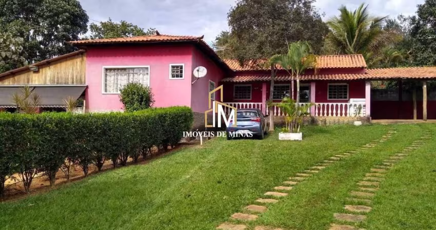 Sítio A VENDA 03 quartos sendo 01 suíte TERRENO 1.680m² Igarapé MG