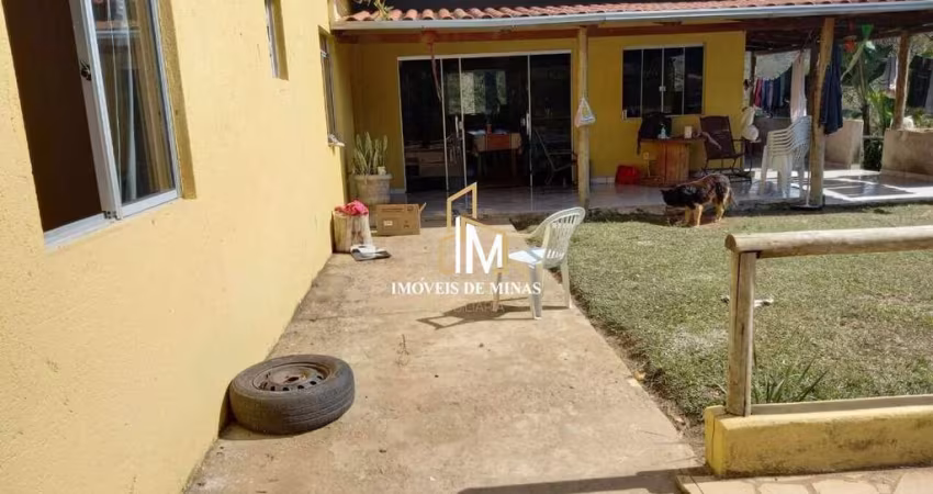 Chácara á venda com 03 quartos, terreno de 5090m² em Itatiaiuçu MG!