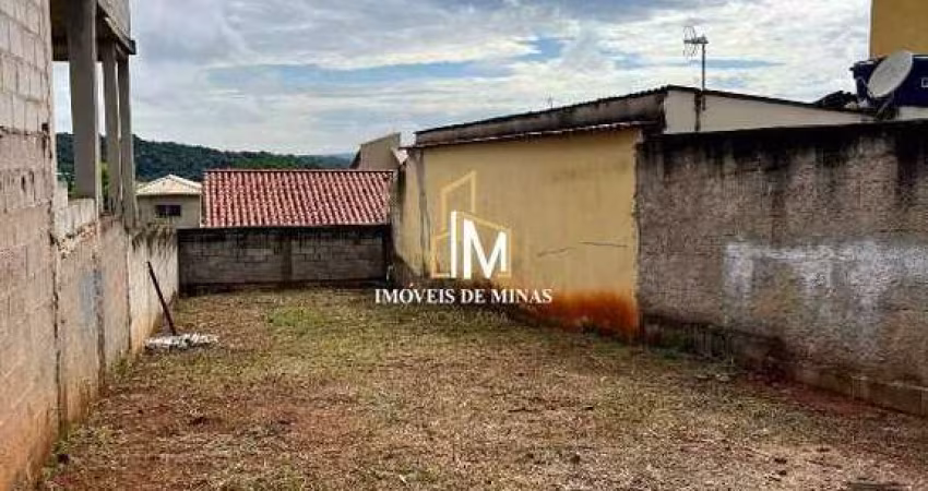 Lote á venda de 360m² semi plano em Igarapé MG!