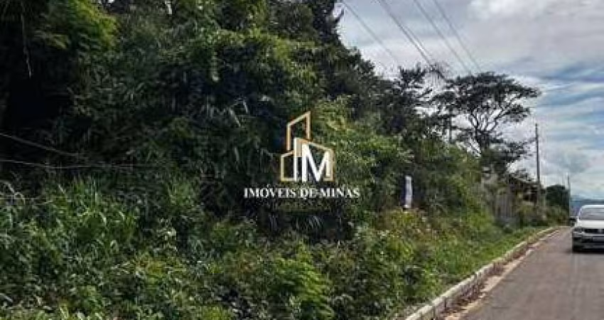 Terreno á venda de 1000m² com excelente localização em Itatiaiuçu MG!