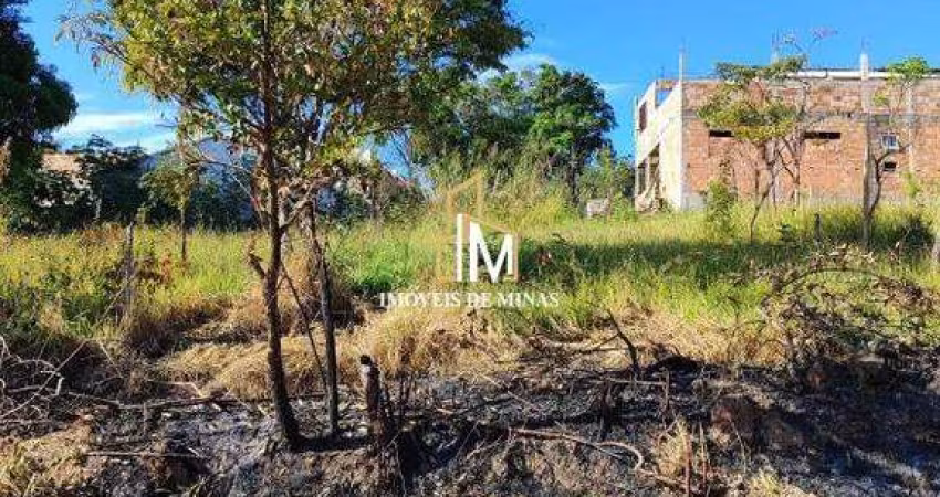 Terreno á venda de 1.080m² sendo ótima localização em São Joaquim de Bicas MG!