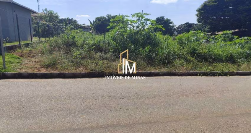 Terreno á venda de 1.250m² sendo ótima localização em Igarapé MG!