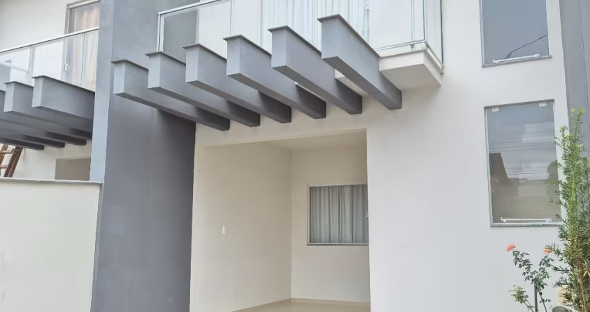 Sobrado geminado no Vila Nova