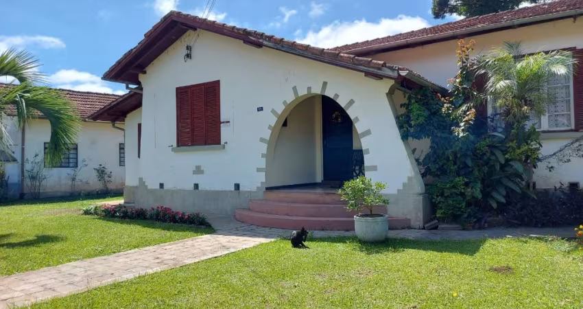 Casa à venda em Campo Alegre