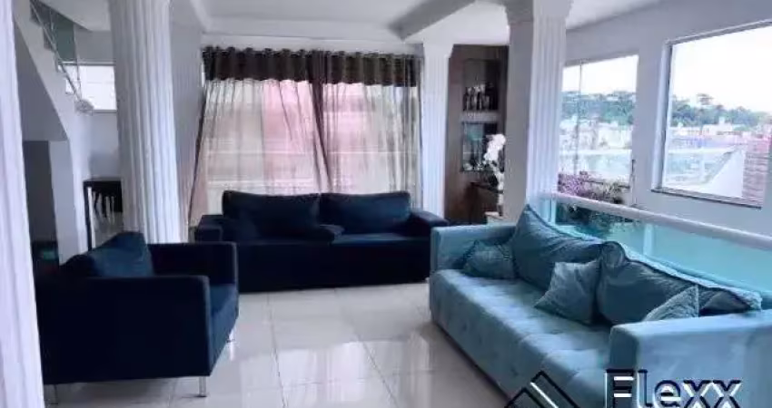 Sobrado com 6 dormitórios à venda, 880 m² por r$ 1.100.000,00 - xaxim - curitiba/pr