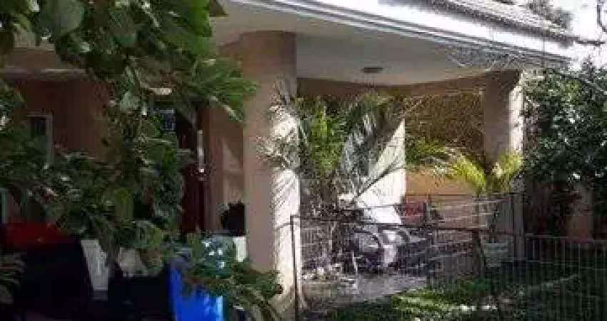 Sobrado com 4 dormitórios à venda, 540 m² por r$ 1.750.000,00 - guaíra - curitiba/pr