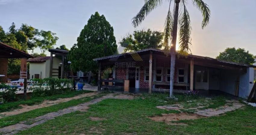 Chácara Condomínio para Locação em Salto, Condomínio Zuleika Jabour, 3 dormitórios, 1 suíte, 3 banheiros, 5 vagas