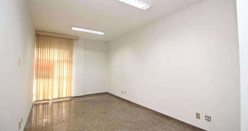 Excelente oportunidade de investimento: sala comercial à venda na Savassi, Belo Horizonte-MG - 1 sala, 1 banheiro, 44,79m2.