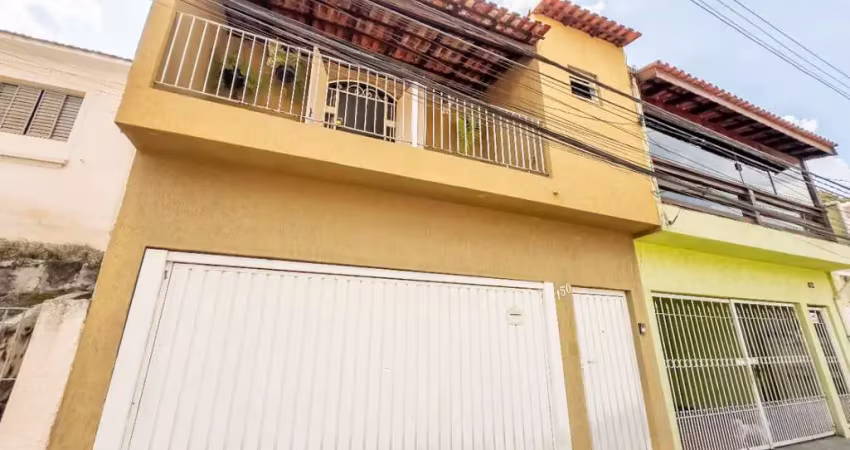 Casa de vila para venda em chácara inglesa com 3 quartos, sendo 1 suíte, 224m²