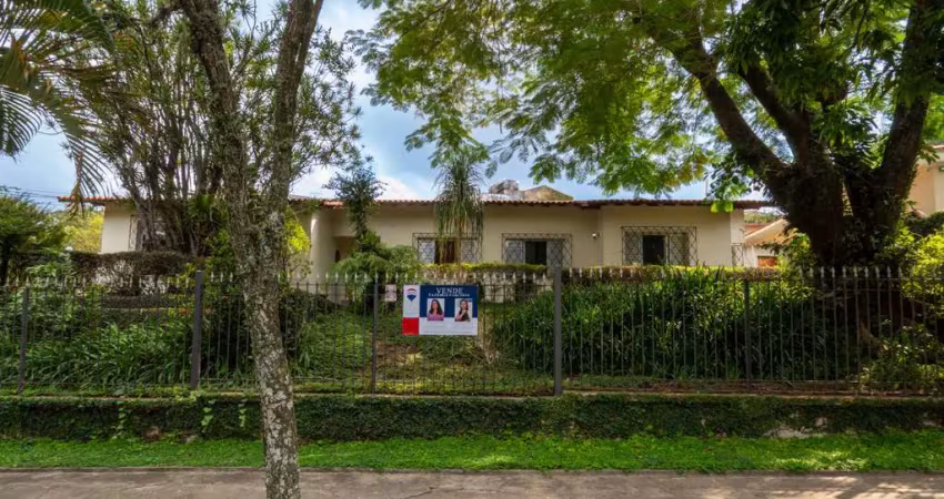 Casa tipo para venda em lapa com 4 quartos, sendo 1 suíte, 330m²