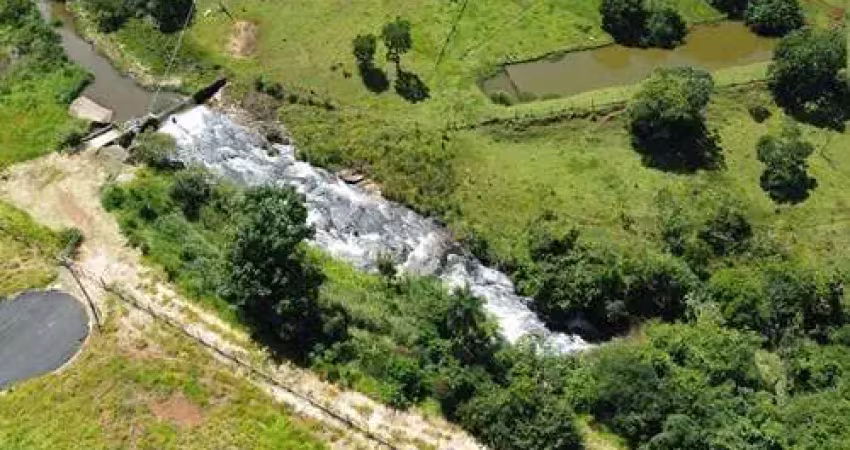 Terreno à venda na Rodovia Coronel Narcizo Pereira Lopes, L2, Centro, Cajuru