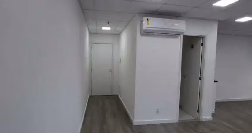 Sala comercial à venda na Avenida Industrial, 1680, Campestre, Santo André