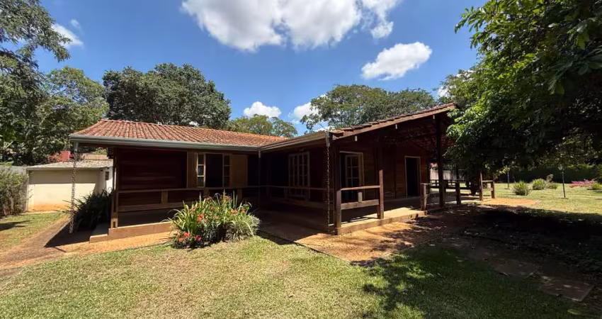 Casa no condomínio condomínio chácara hípica para venda com 4 quartos, sendo 2 suítes, 300m²