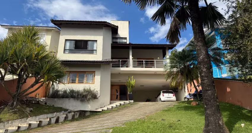 Casa no condomínio ariujá hills iii para venda com 4 quartos, sendo 4 suítes, 570m²
