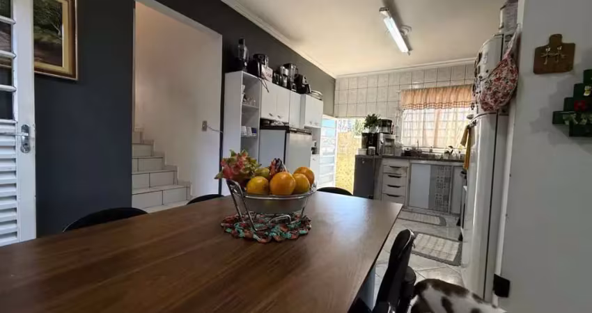 Casa tipo para venda em vila gato com 3 quartos, sendo 1 suíte, 179,550m²