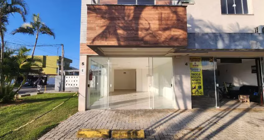Loja de rua para venda em ingleses do rio vermelho, 38m²
