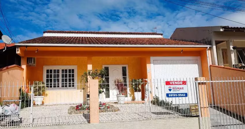 Casa tipo para venda em forquilhas com 2 quartos, 117m²