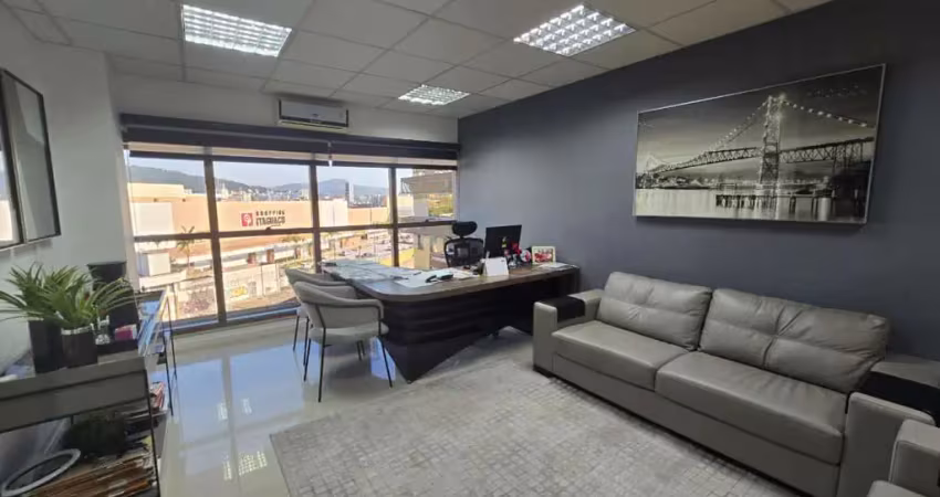 Sala comercial à venda na Rua Domingos André Zanini, 277, Campinas, São José
