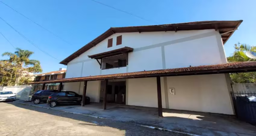 Casa comercial para venda em cachoeira do bom jesus, 500m²