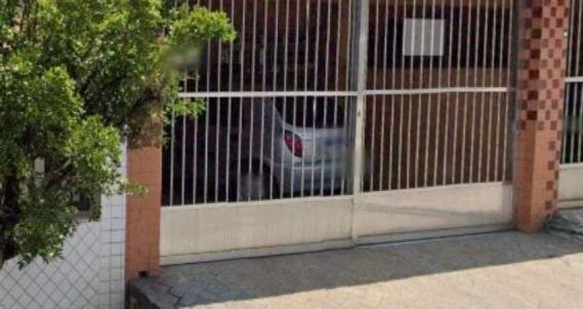 Sobrado à venda, 3 quartos, 2 vagas, Jardim Guairaca - São Paulo/SP
