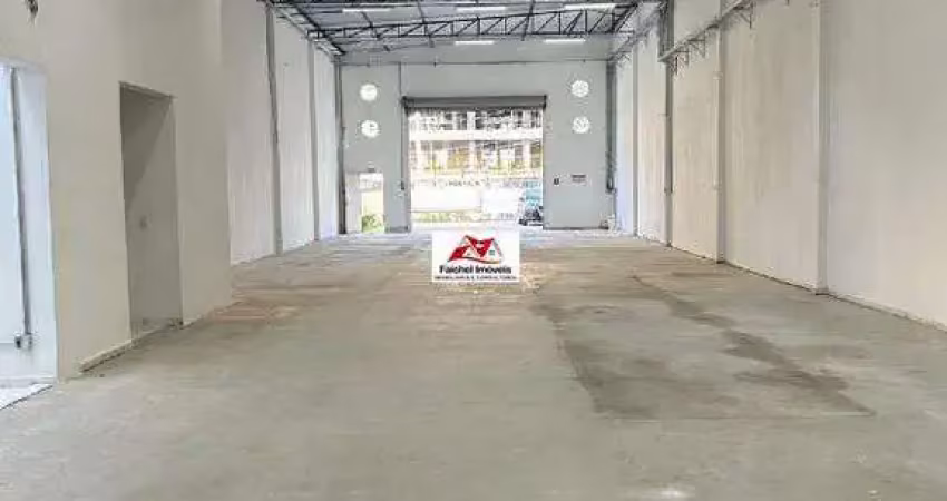 Galpão de 645m² trifásico com pé direito de 6,40m, 6 vagas, mezanino, 3 salas, 2 copas e banheiros por 16.250,00 - v. prudente/sp