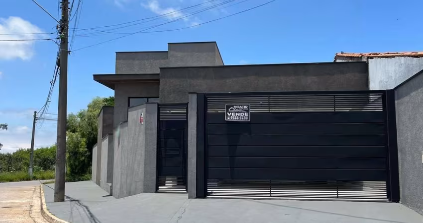 Casa com 3 quartos à venda na Rua Luiz Payão, 10, Jardim Vista Alegre, Bragança Paulista