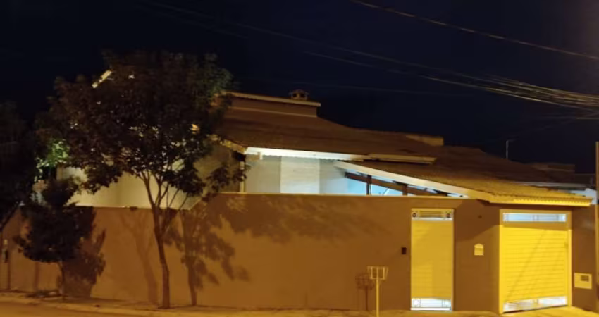 Casa com 3 quartos à venda na Rua Vital, 213, Residencial Quinta dos Vinhedos, Bragança Paulista
