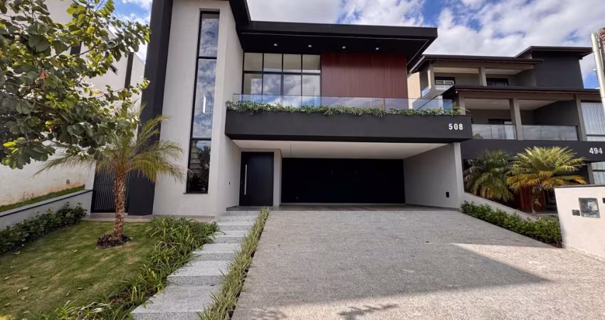 Casa de luxo à venda em Bragança Paulista-SP, no Condomínio Vale das Águas: 3 quartos, 3 suítes, 2 salas, 2 vagas, 318,28 m².