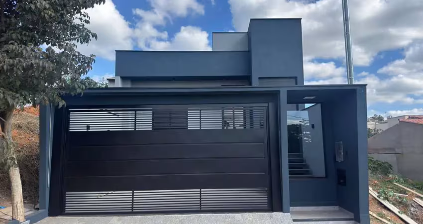 Casa com 3 quartos à venda na Rua Peixe Boi, 88, Condomínio Villa Verde Bragança, Bragança Paulista