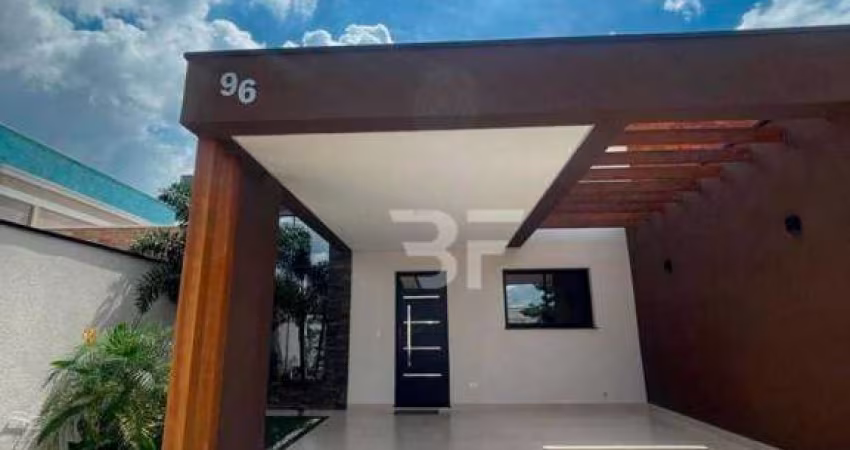 Casa à venda, 105 m² por R$ 900.000,00 - Condomínio Vila Paraty - Indaiatuba/SP