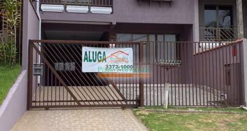 Casa com 3 quartos para alugar na Rua Benjamim Zampieri Parizi, 21, Santa Felicidade, Curitiba