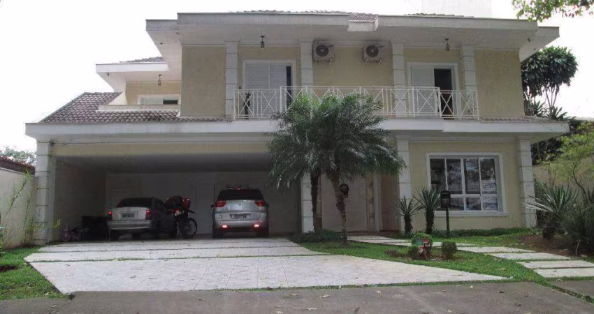 Casa à venda no Jardim Apolo - São José dos Campos/SP com 450 m²