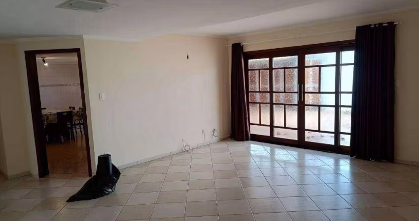 Casa à venda no Jardim Satélite - São José dos Campos/SP com 150 m²