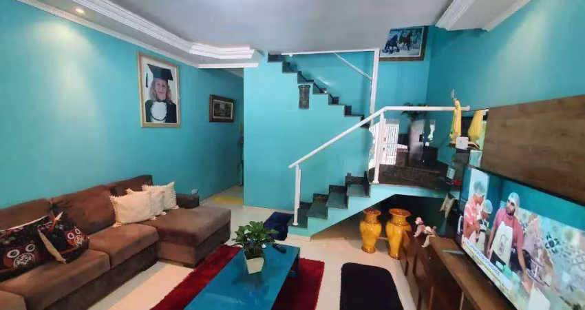 Corra! sobrado com excelente localização e ótimo custo-benefício