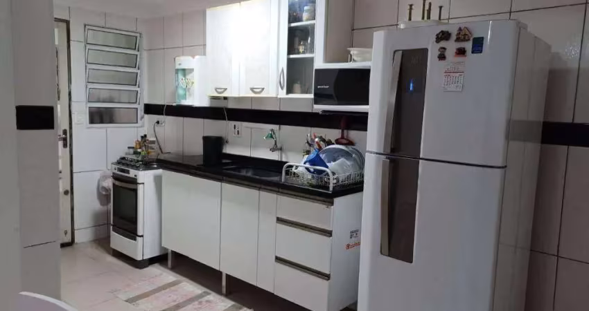 Casa com 3 quartos à venda na Rua Paraná, Vila Pinheiro, Jacareí