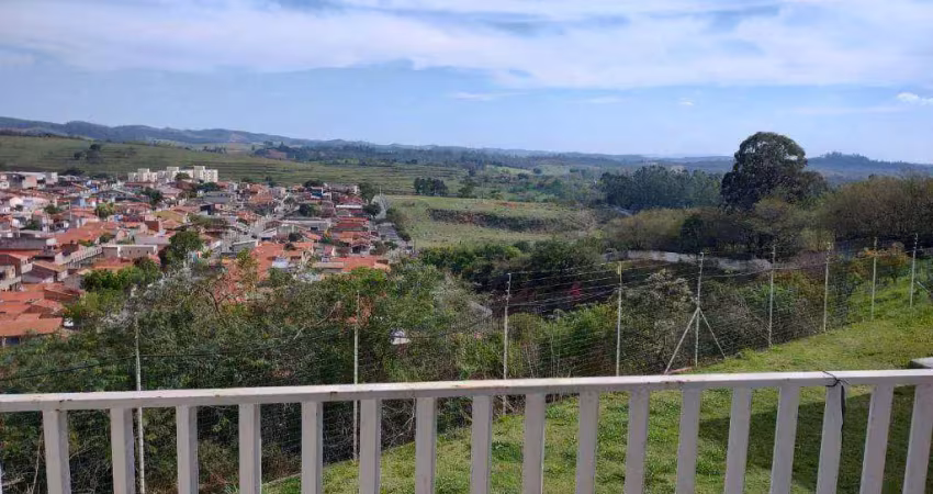 Sobrado em condomínio à Venda no Jardim Santo Onofre com 2 quartos e 56 metros.
