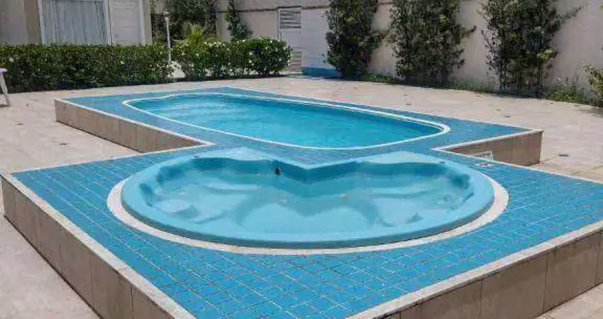 Sobrado mobiliado à venda em condomínio fechado na massaguaçu com 2 suítes e 88 metros.