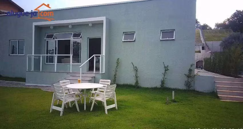 Casa térrea para alugar ou vender no condomínio mirante do vale com 3 suítes e 350 metros.
