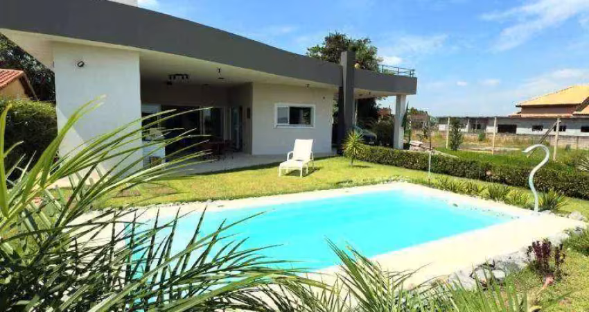 Chácara com 3 dormitórios à venda, 263 m² por r$ 1.600.000,00 - freguesia da escada - guararema/sp