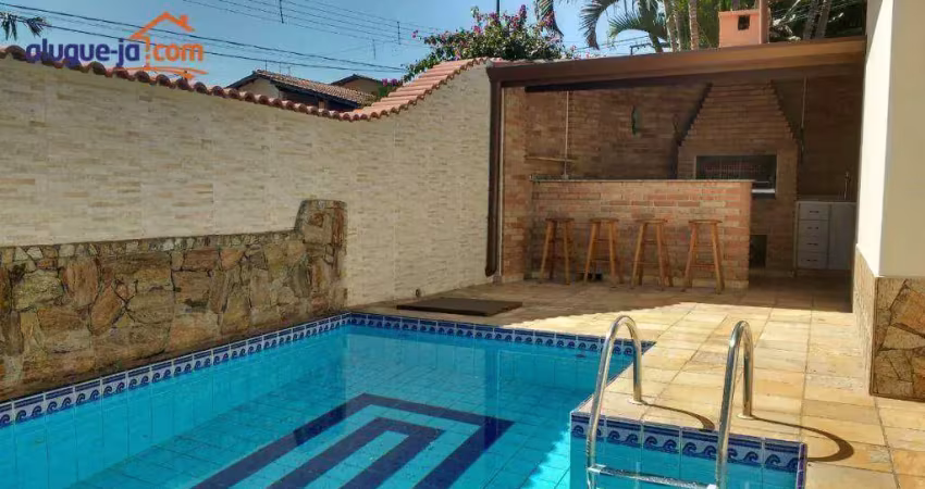 Casa com 2 quartos para alugar na Alameda Lindóia, Jardim do Lago, Atibaia