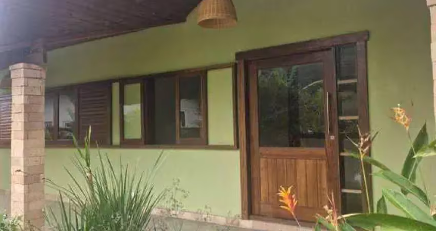 Casa com 2 dormitórios à venda, 130 m² por r$ 1.580.000 - condomínio ressaca - ubatuba/sp