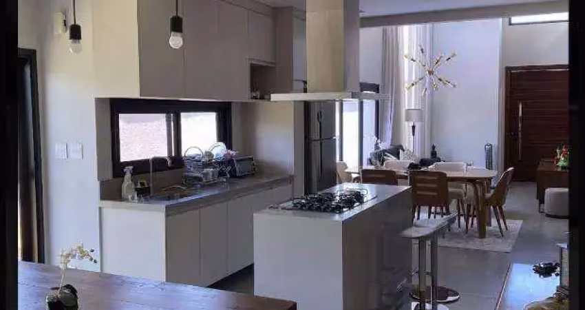 Casa com 3 dormitórios para alugar, 215 m² por r$ 13.500/mês - villa branca - jacareí/sp