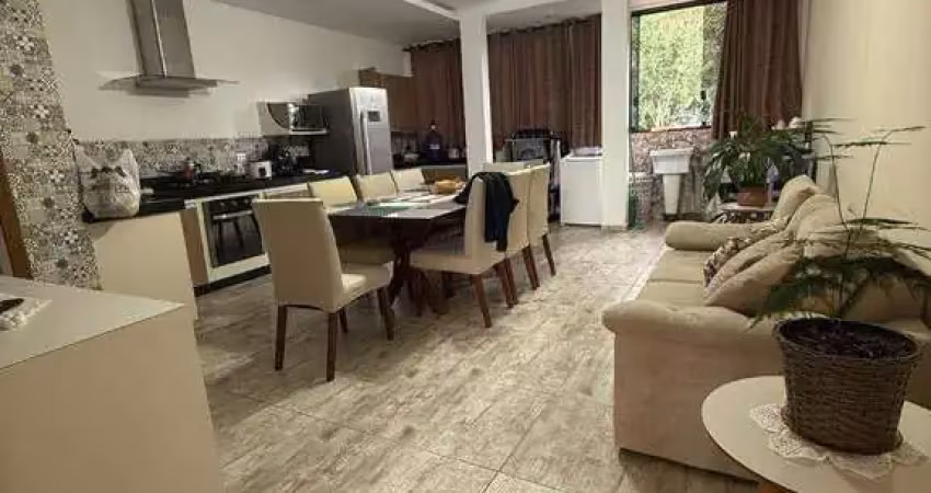 Casa com 3 dormitórios à venda, 220 m² por r$ 550.000 - pedreira - ubatuba/sp