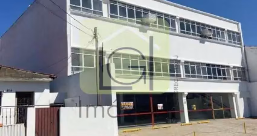 Galpão comercial de alto padrão com 6 salas e 6 banheiros em itu-sp - jardim santana - 400m² - 6 vagas de garagem
